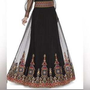 Alice + Olivia Sidney tulle embroidered Black Maxi Skirt sz  6 !